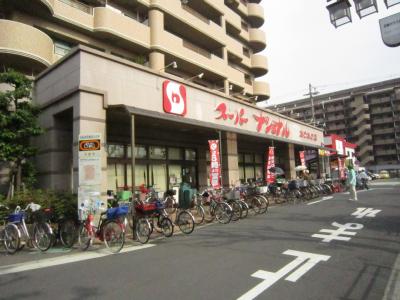 ライフ遠里小野 スーパー