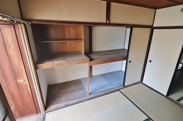 並松連棟長屋 収納