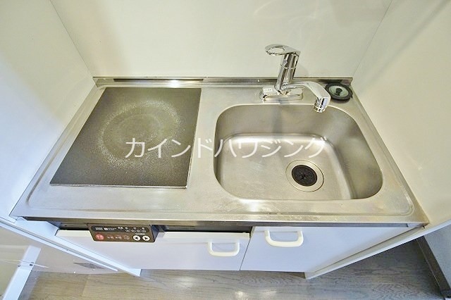 アルファ帝塚山 キッチン