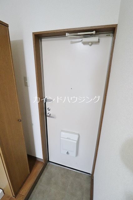 エクセレント中西 玄関