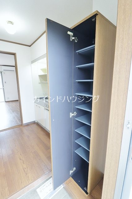 エクセレント中西 収納