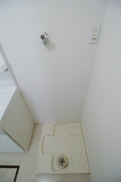 ジェンネ降井 洗面所