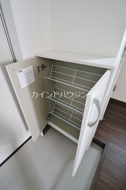 ダイバーシティ五門西 収納