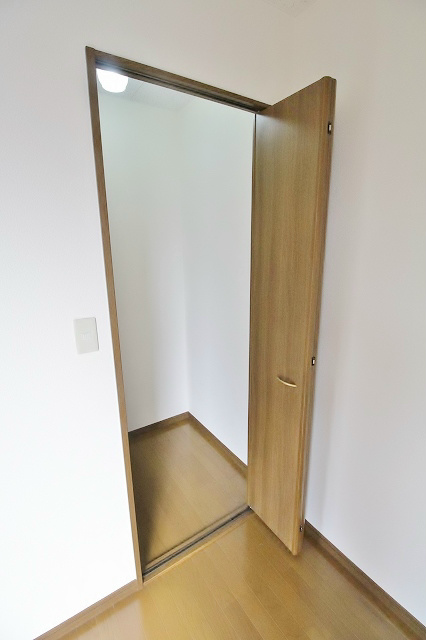 アンプルール茶谷 収納