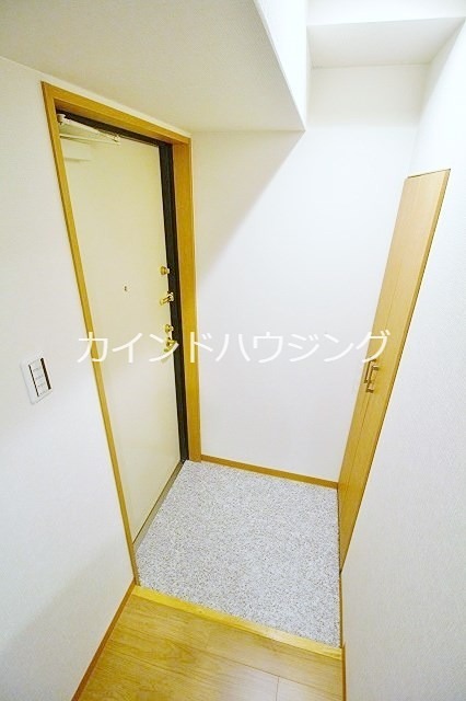 アクセルカクエイ 玄関