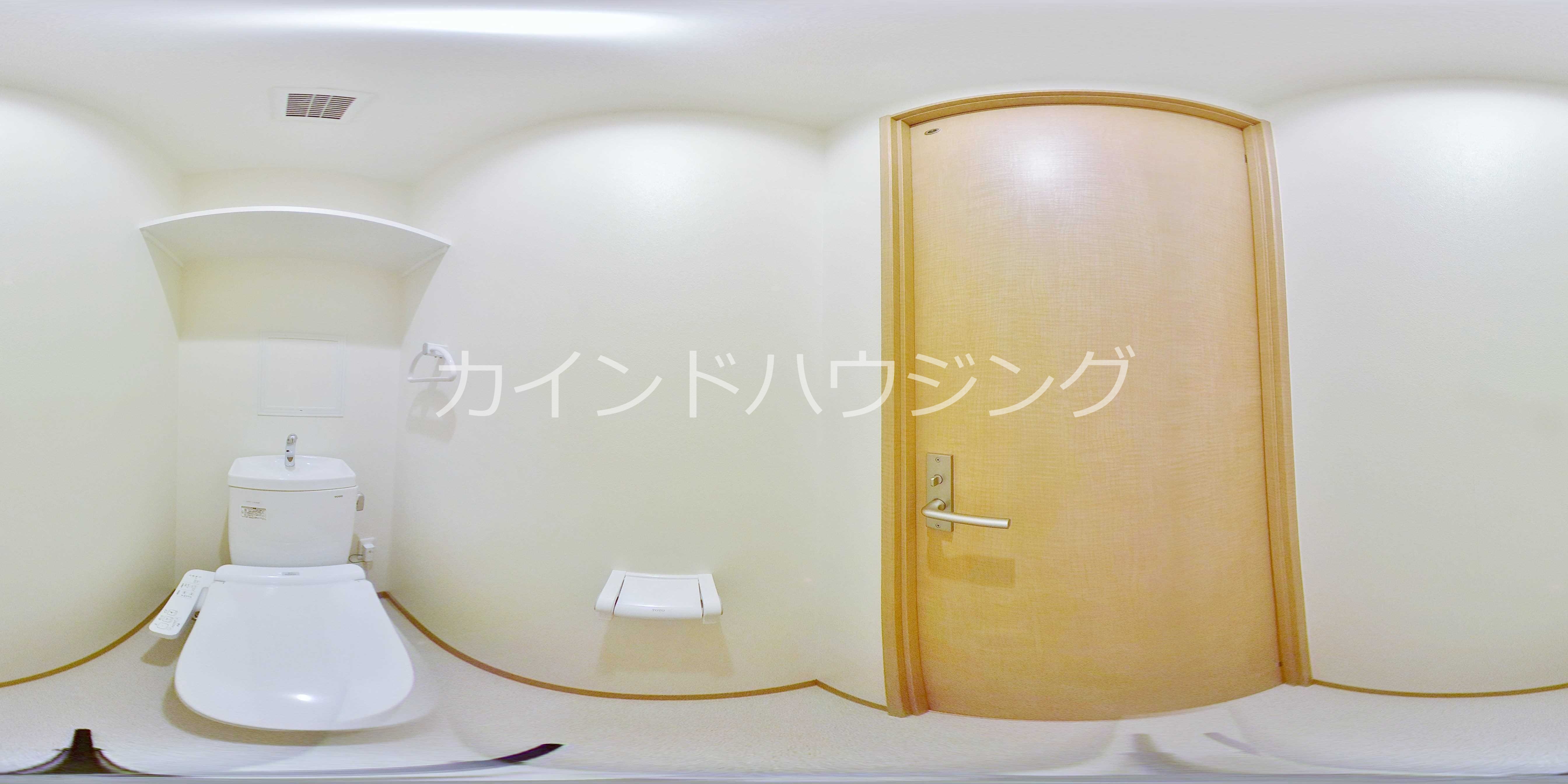 アクセルカクエイ トイレ
