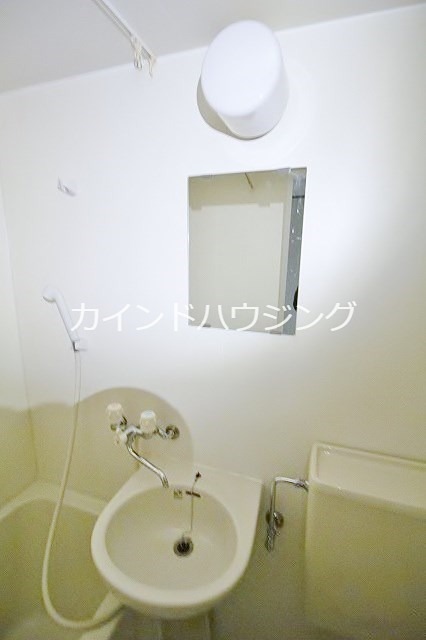 アクティブ岸里 洗面所