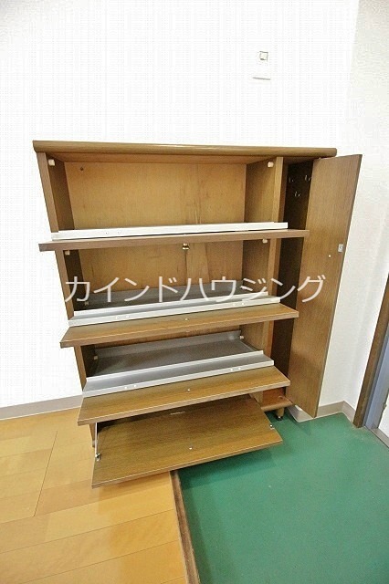 シャイン廣瀬 収納