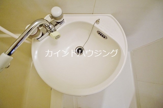 リレックス上住吉 洗面所