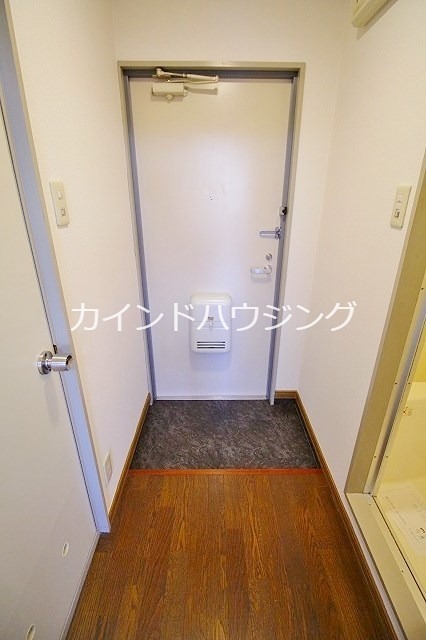 リレックス上住吉 玄関