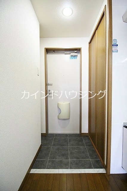 ヴァンヴェール熊取 玄関