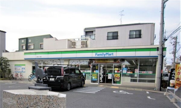 フィールドコート住吉 駐車場