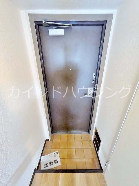 エフアール丸山通 玄関