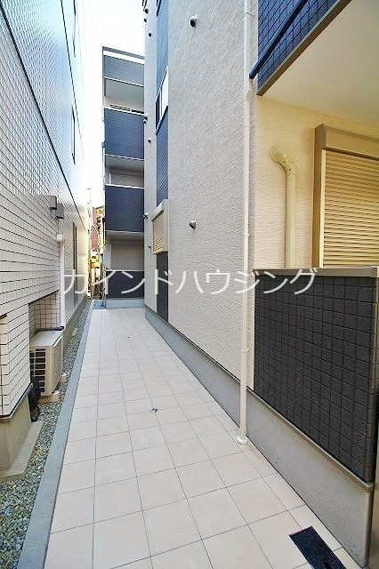 AVANTIO COURT エントランス
