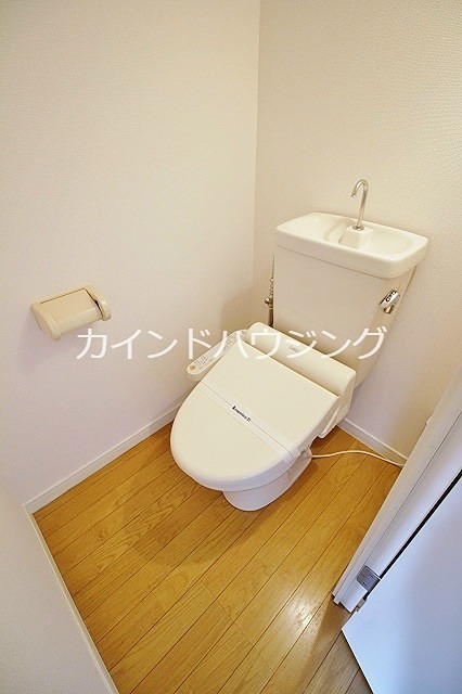 レオパレスロフォス トイレ