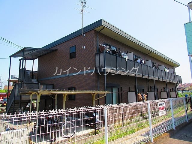ラ・ストラーダ 外観