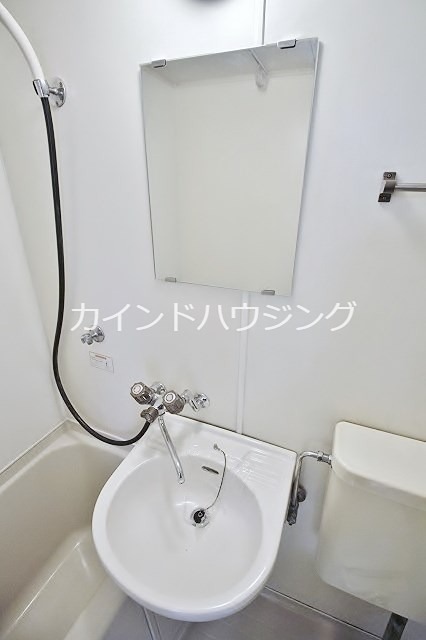 ヴィラおりおの 洗面所