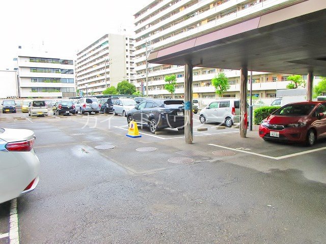 アノパーク加賀屋 駐車場