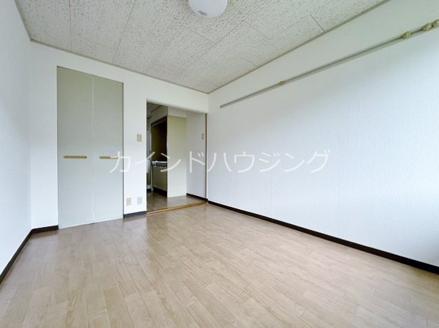 プレジールⅠ・Ⅱ ベッドルーム