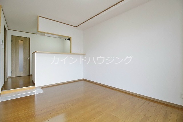 サーク羽倉崎 リビング