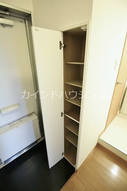 レオパレスエクセレント3号館 収納