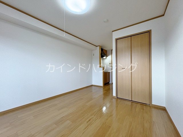 アウル リビング