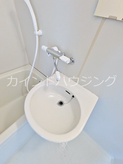 リアライズ玉出 洗面所