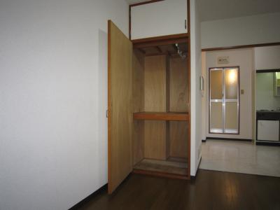 コスモハイム 収納
