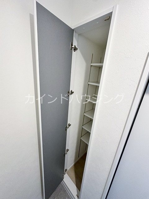 Raffine貝塚 収納