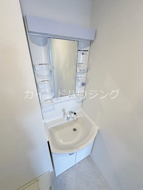 Raffine貝塚 洗面所
