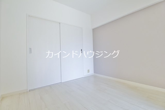 リアライズ北加賀屋 ベッドルーム