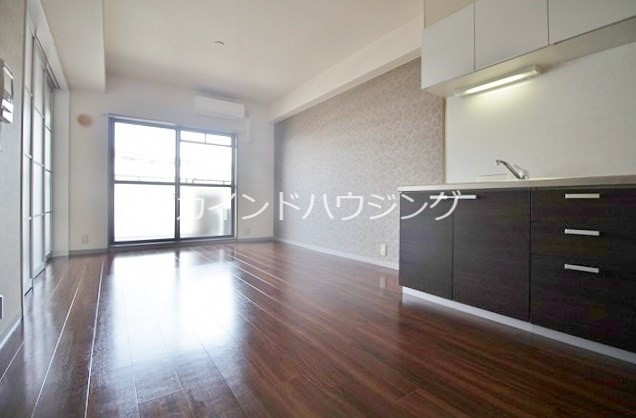 サニーコットン住之江 リビング