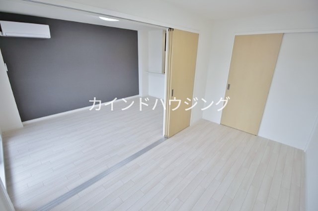 エバーリンク リビング