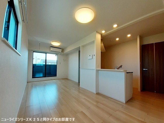 RUSH・BLOOM上瓦屋Ⅰ リビング