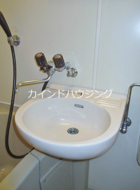 遠里小野728ハイツ 洗面所