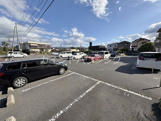 WESTヒルズ関空Ⅰ 駐車場