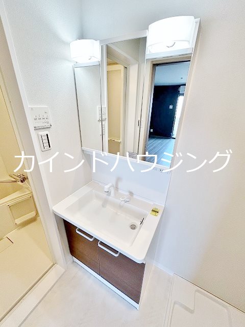 GAZZELE STYLE 西住之江 洗面所