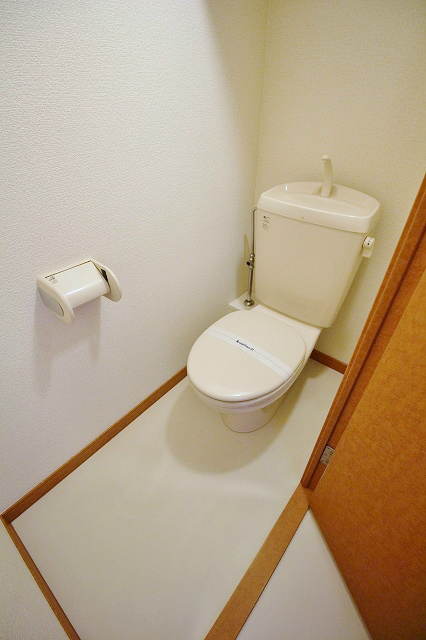 レオパレスクレール トイレ