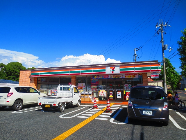 アライブ滝本  コンビニ