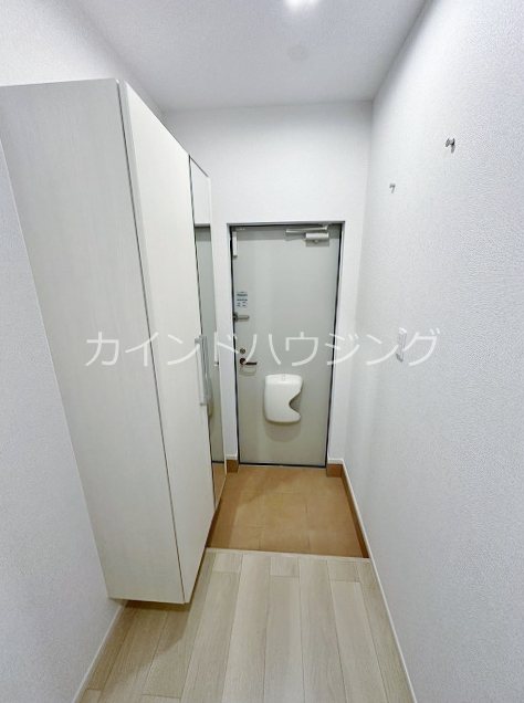トマトハウス 玄関