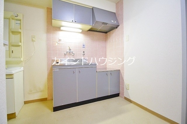 グルパ住吉大社 リビング