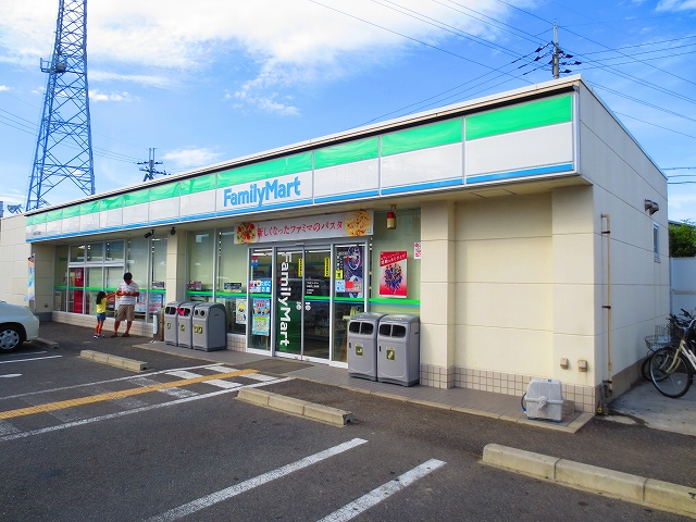 プリモソレイユ コンビニ