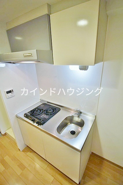 大阪府大阪市西成区岸里東１丁目 キッチン