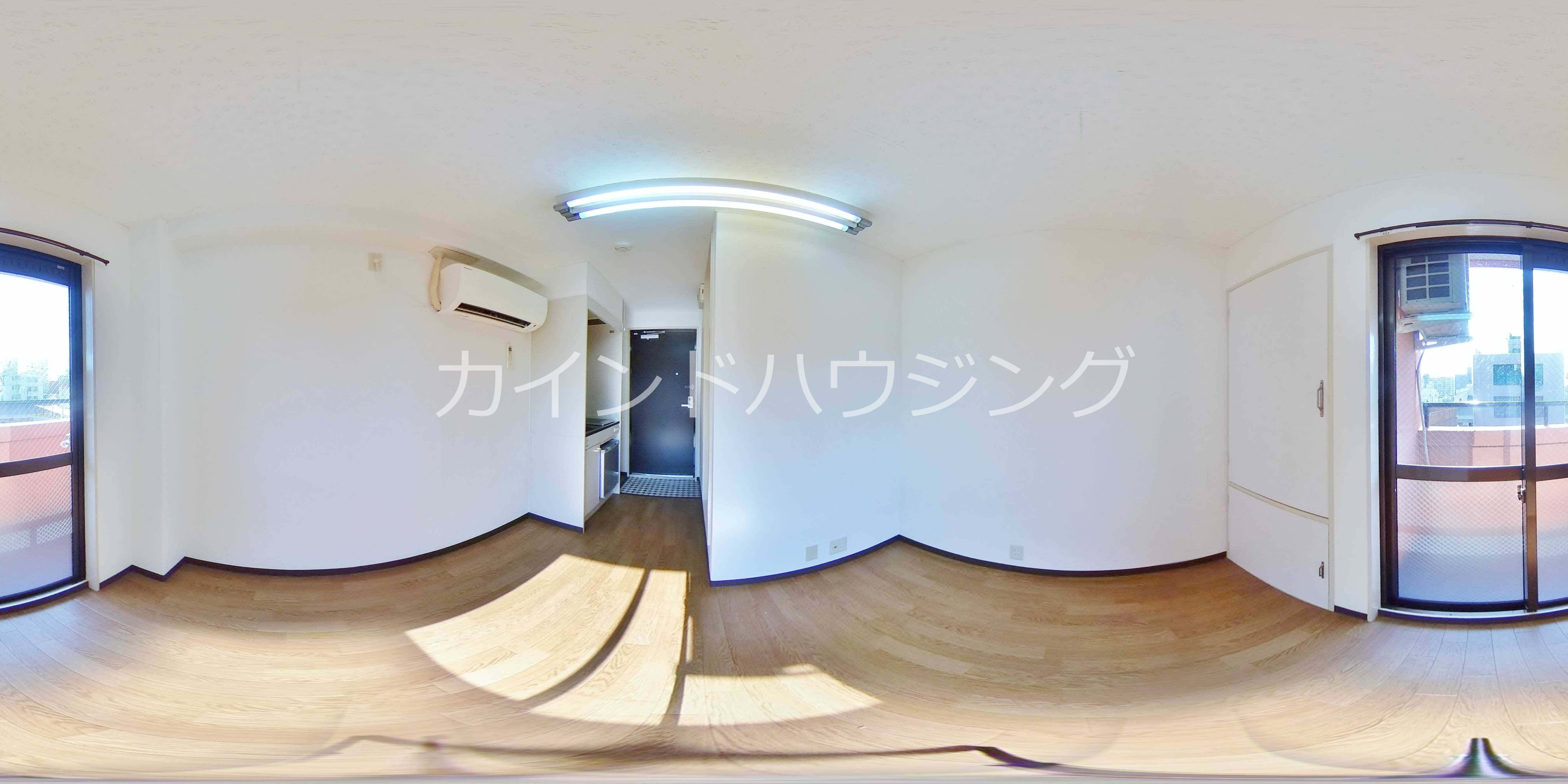 ケアンズクラブ岸里 リビング