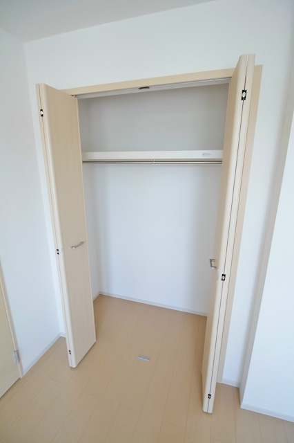 ウェストリヴァー和泉鳥取 収納