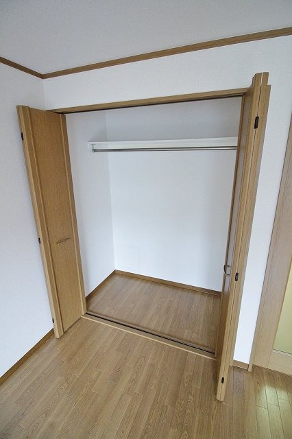 フローレス・ハタ 収納