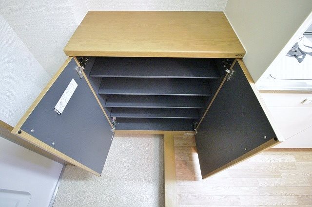 フローレス・ハタ 収納