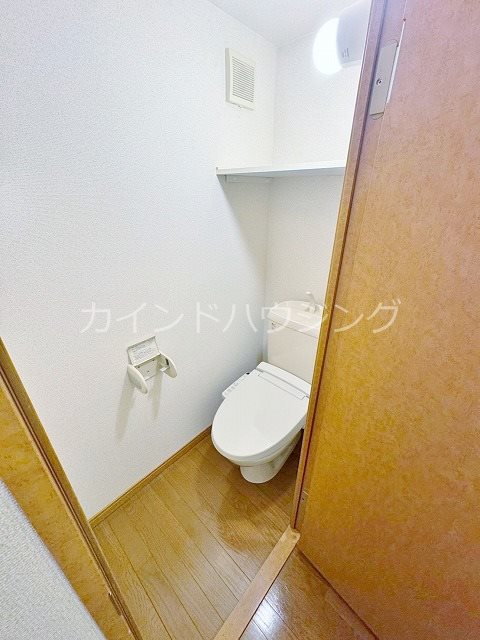 レオパレスサンエイ トイレ
