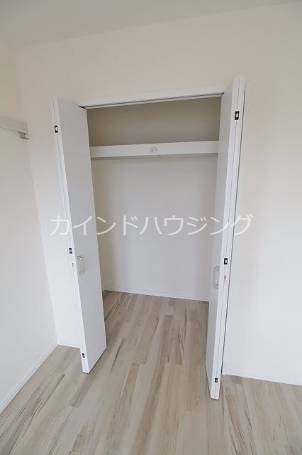 フレグランス高松 収納