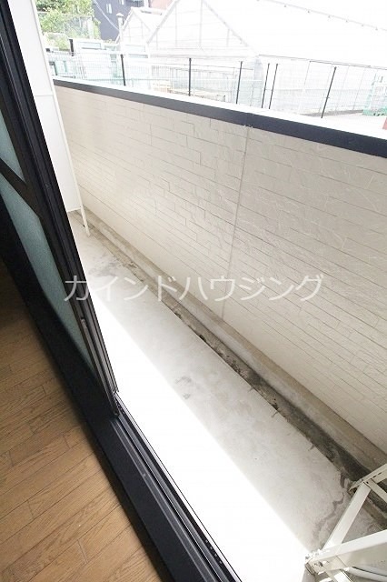 レオパレスKOKADO ベランダ